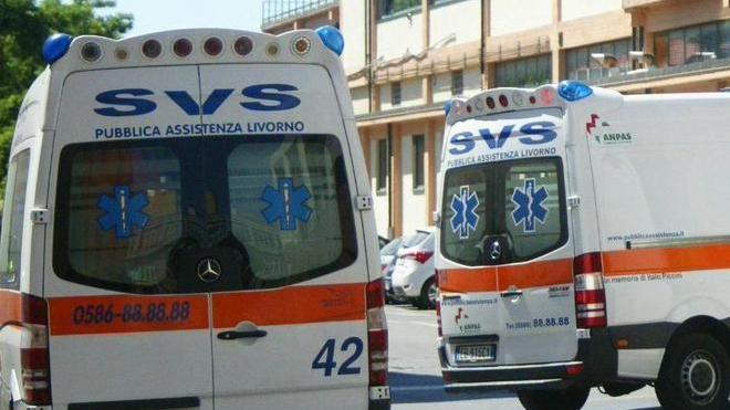 La Svs raccoglie e consegna 10mila euro ai terremotati