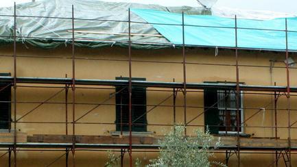 Ancora senza casa a un mese dal tifone