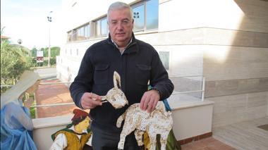 Banditella, devastato il presepe davanti alla chiesa