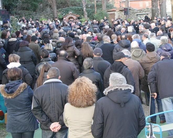 Celebrata dal vescovo Agostinelli la messa funebre per Thomas 