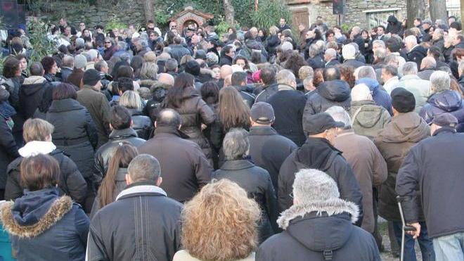 Celebrata dal vescovo Agostinelli la messa funebre per Thomas