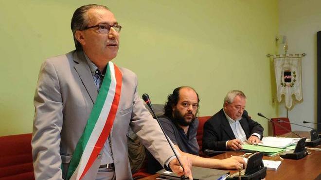 Tagli al sociale e tariffe più care