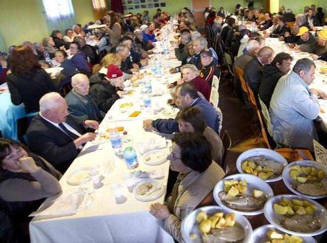 Famiglie sempre più povere e più sole 