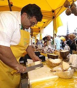 Caldarroste e vino, così si saluta il nuovo anno