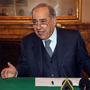 Beppe Pisanu si candida al Senato con i centristi 