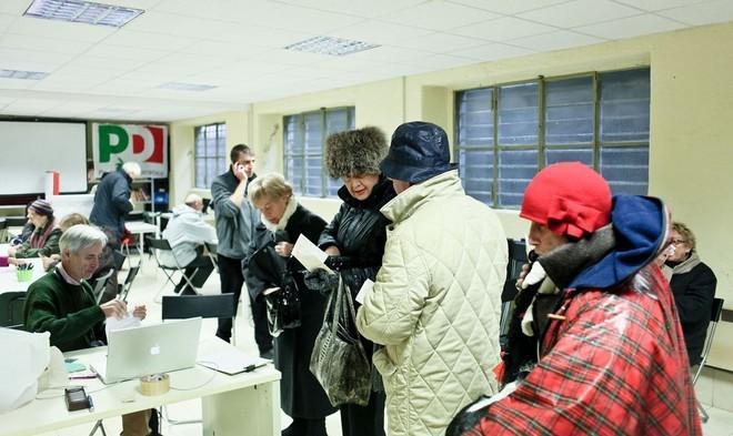 Oggi tocca ai democratici L’appello: andate a votare