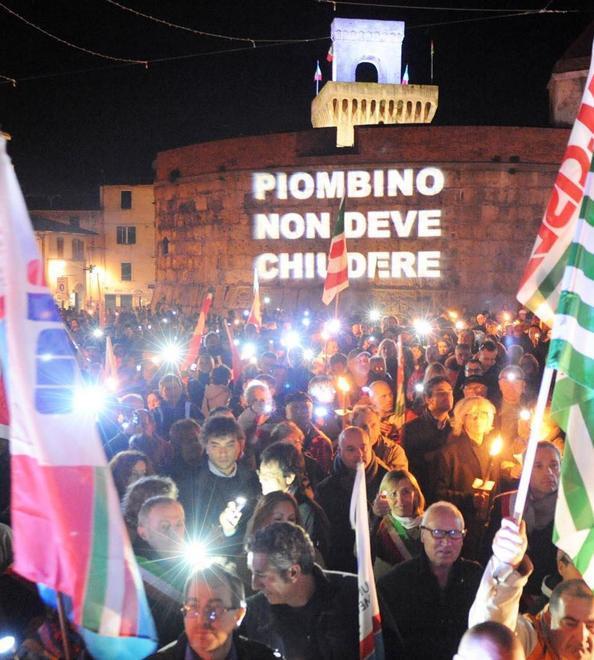 Tante storie diverse e un’idea comune: difendere il lavoro