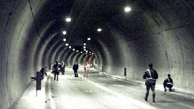 Schianto fatale nel tunnel killer Muore a 50 anni