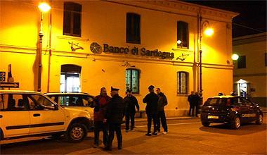 Fallisce rapina in banca a Serramanna, arrestato un bandito 