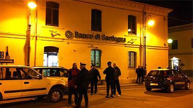 Fallisce rapina in banca a Serramanna, arrestato un bandito 