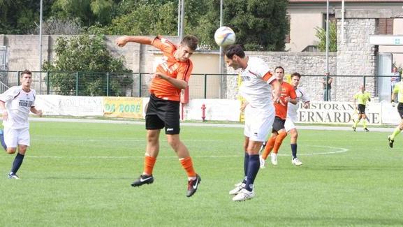 Il Camaiore licenzia mister Ciucci