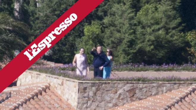 Foto “rubate” a Villa Certosa, condannato il direttore di “Oggi” 