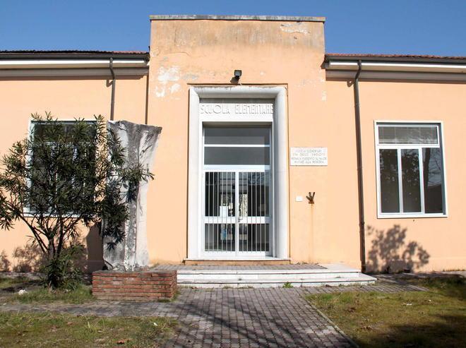 Abitazioni al posto dell’ex scuola 