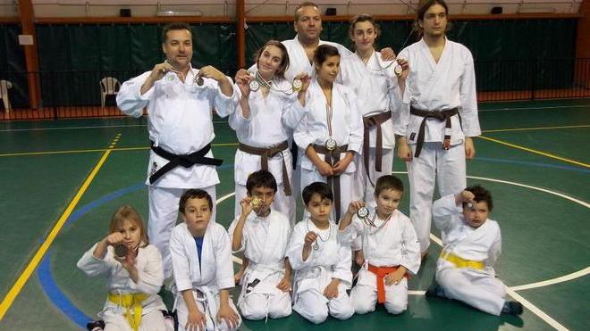 Karate, alla Coppa Carnevale successo per gli atleti rosignanesi