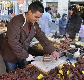 Un lungo fine settimana a base di cioccolata e ciclismo 