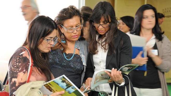 Publitour, ultimatum del sindacato «Paghi le dipendenti»