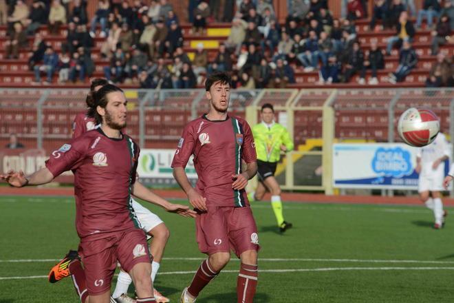 Il Pontedera rimonta ed espugna il campo di Poggibonsi 