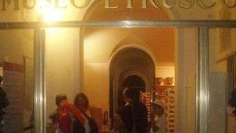 Una cucina decorosa gli addetti del museo contro l’assessore