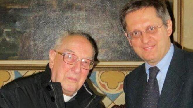 Il saluto a monsignor Corallini storico parroco di Santa Caterina