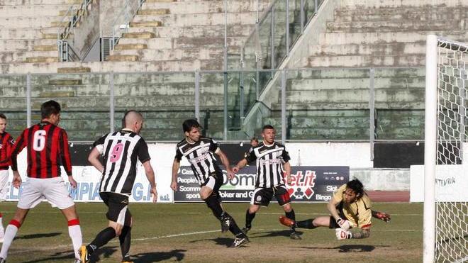 È ancora Giovinco-show Viareggio ok solo alla fine