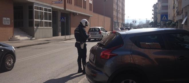 Raffica di multe: scoppia il diverbio con i vigili 