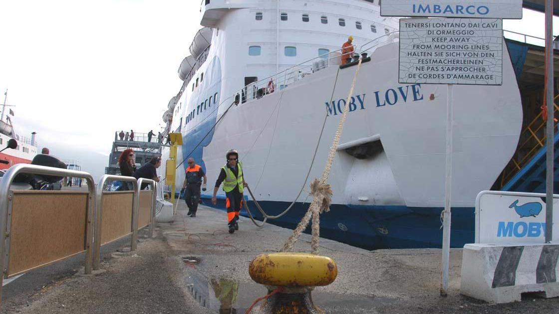 Moby, scattati i nuovi orari Due corse in più a marzo