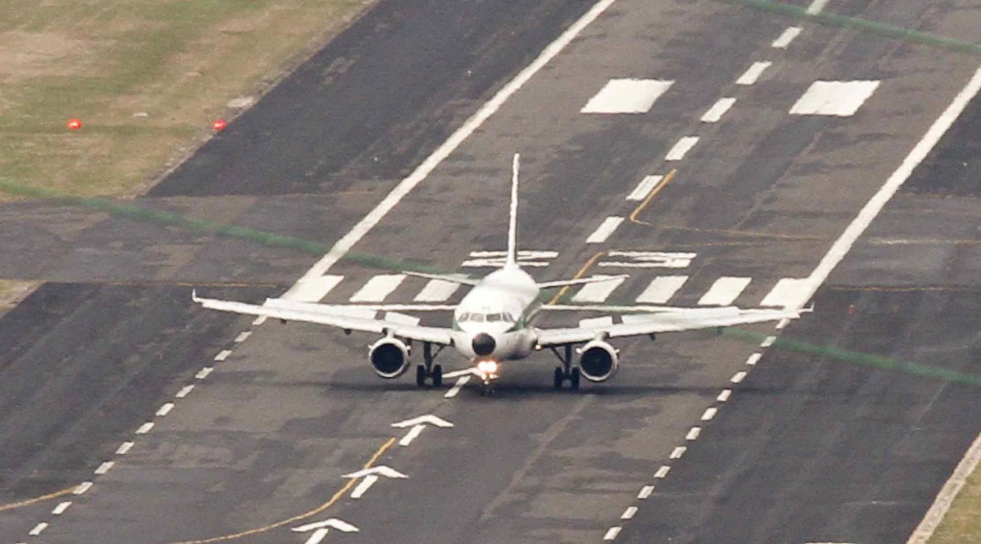 Aeroporto di Firenze, Marinò: ancora 5 anni per la nuova pista 