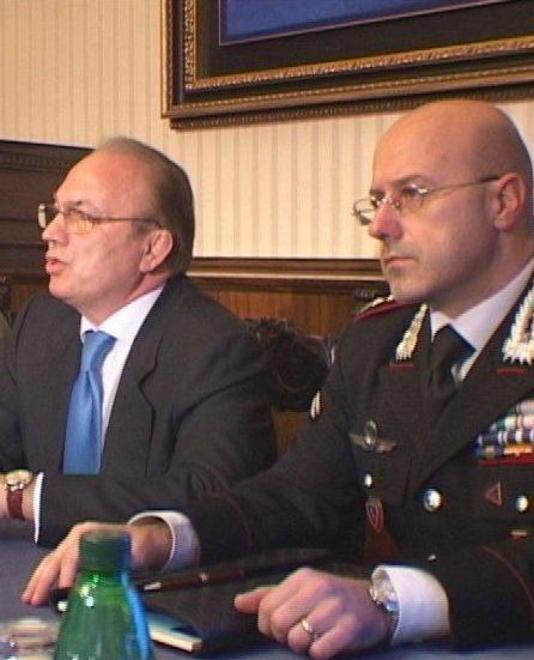 Chiesa profanata e il prete non vota per protesta 