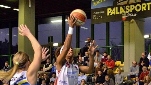 Arcanthea doma la Liomatic Bari in un finale vibrante