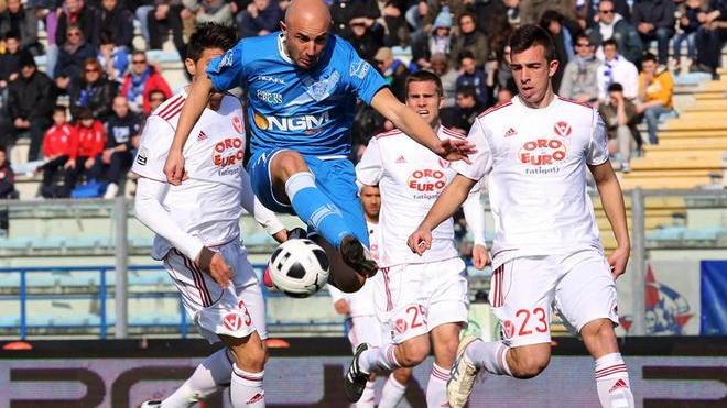 Maccarone questa volta ha deciso di esagerare