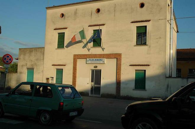 «Un contributo per i vigili urbani», ma è una truffa 