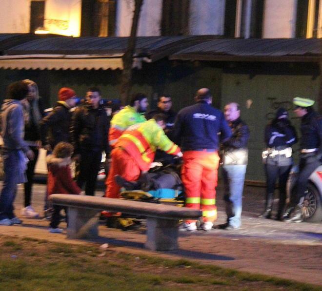 Multe per divieto di sosta proteste, una donna sviene 