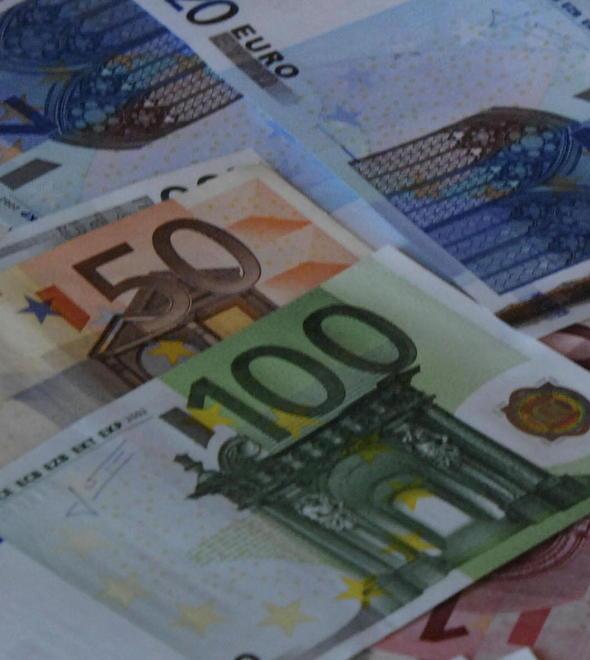 Truffa da 100mila euro «Mi ha rovinato la vita»