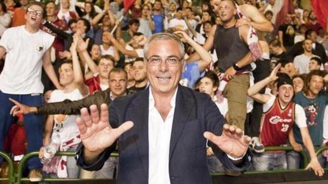 Insulti a un giocatore di Bari, Susanna duro con un gruppetto di tifosi