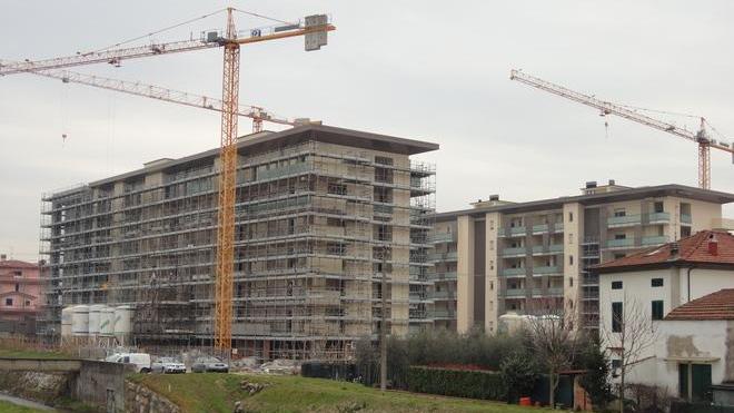 In via Ciulli 109 appartamenti e un giardino