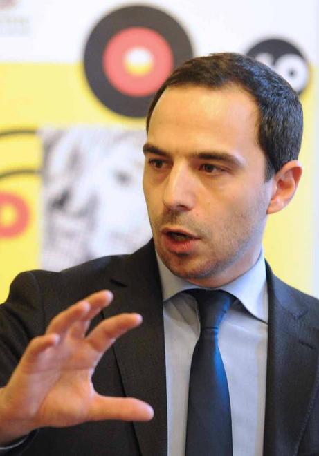 Scavi, certificati, scuolabus Il Comune cambia tariffe 