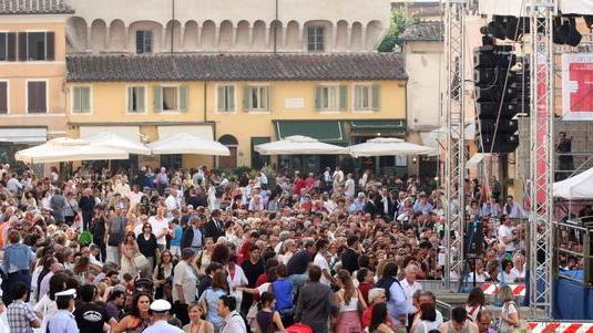 Lombardi: ecco come ti trovo i soldi per gli eventi estivi