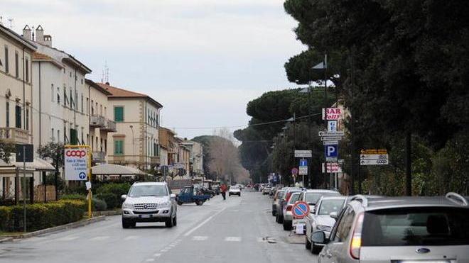 Tirreno-Adriatico: rabbia dei negozianti per il paese blindato