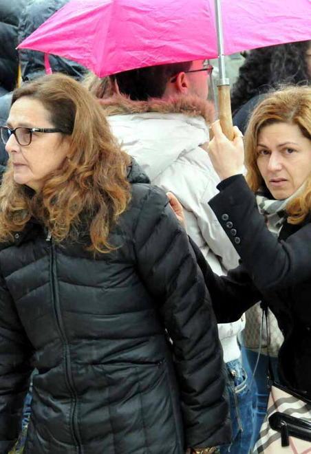 Un fiume di ragazzi per l’addio al prof Marco Martignoni