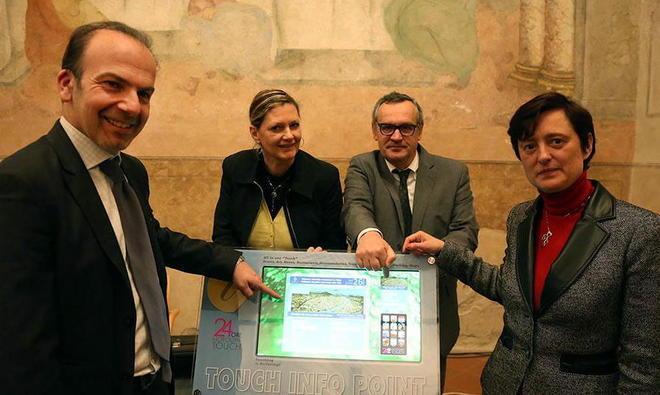 Servizi web per lanciare il turismo 