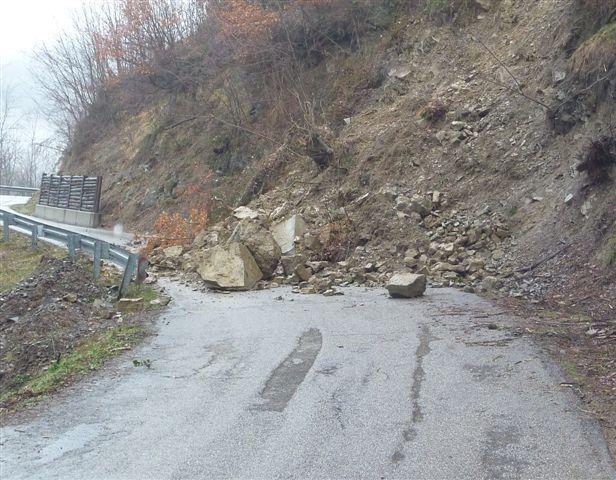Caduta frana sulla strada di Cavarzano 