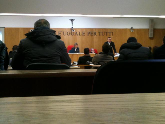 Avvocato a giudizio con l’accusa di falso: denunciato dalla cliente 