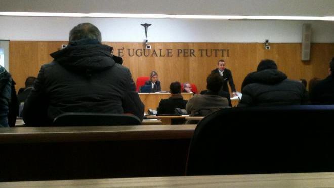 Avvocato a giudizio con l’accusa di falso: denunciato dalla cliente