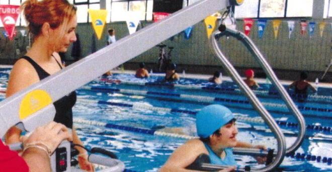 S’inaugura il sollevatore alla piscina comunale