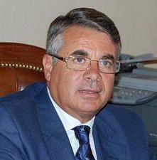 Vertenza Master «Basta scherzare, io sto con il prefetto» 