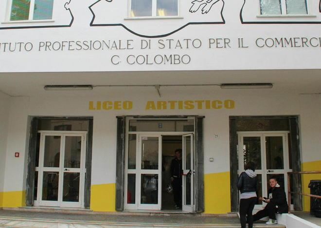 Genitori disperati: «Tornate qui» 