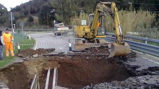«Ridateci la strada», i negozianti temono ritardi nei lavori