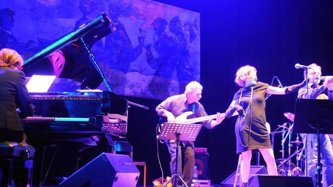 Applausi e grande successo per il concerto di Irene Grandi