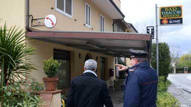 Rapina in casa a Massarosa: commerciante derubato dell’incasso settimanale