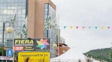 Via della Fiera al buio per colpa della pioggia